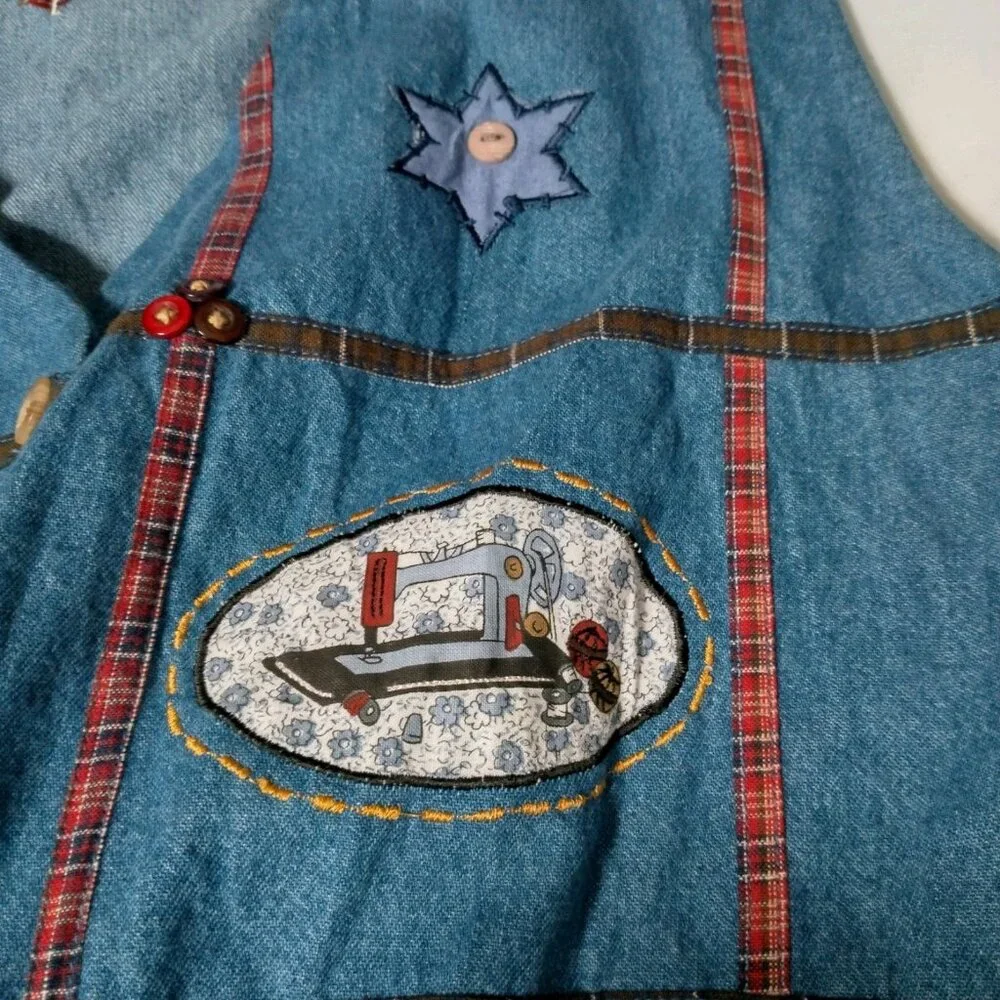 Vintage Bobbie Brooks Vest XL Blue Chambray Quilting Sewing Grannycore - Picture 10 of 14